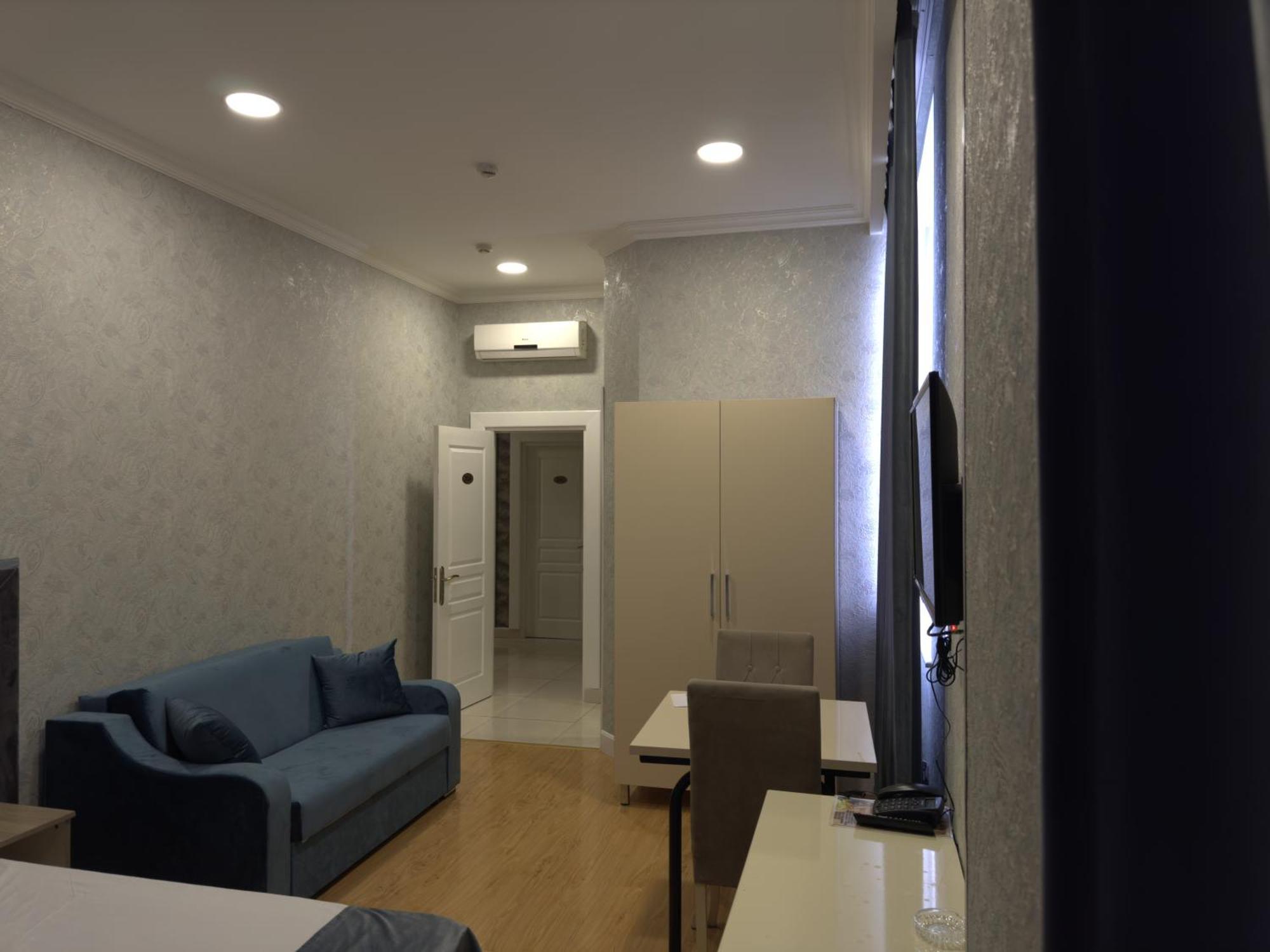 Eleon Hotel Baku Exterior photo