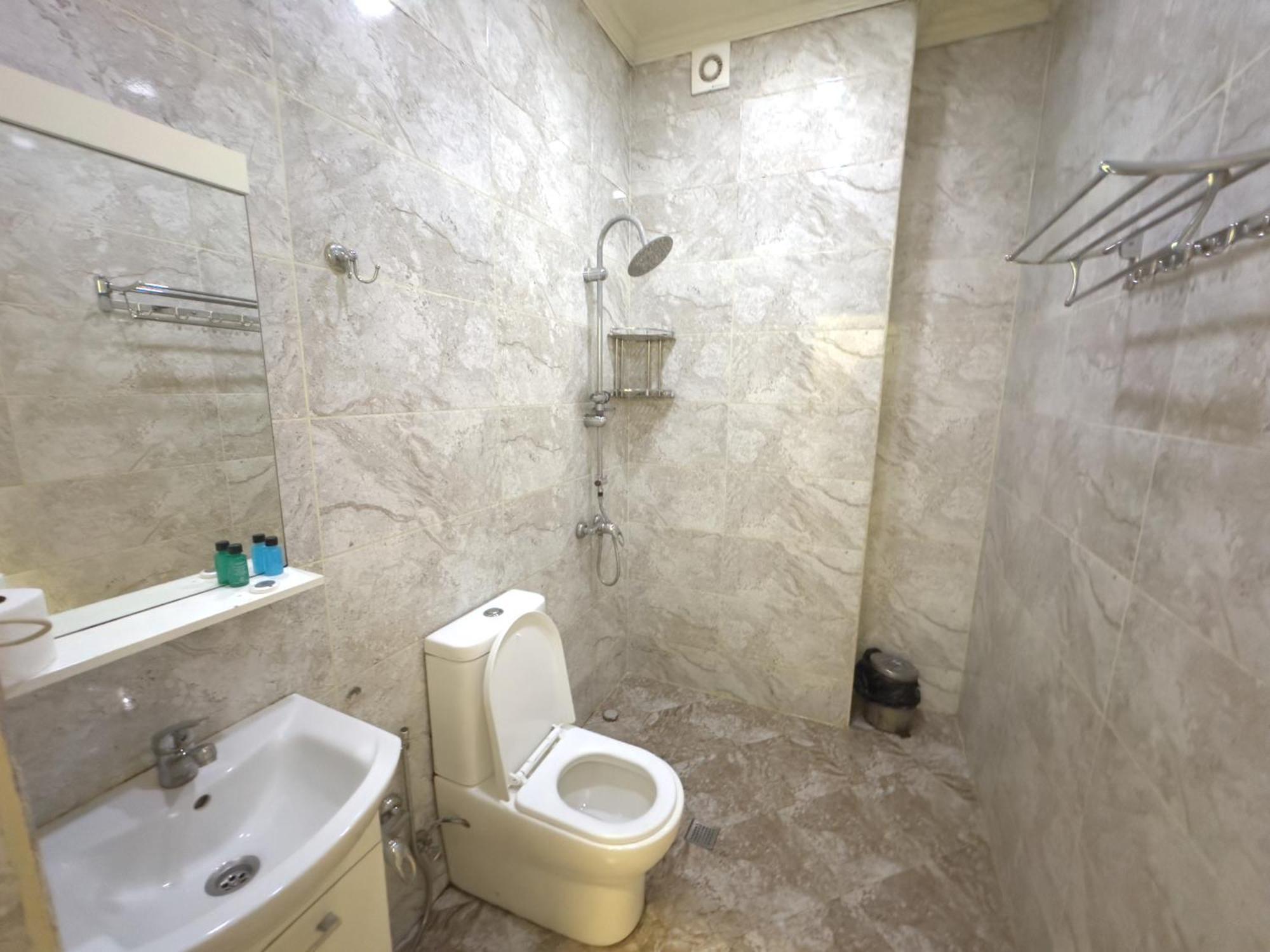 Eleon Hotel Baku Exterior photo